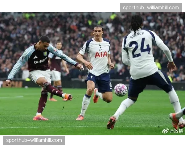 热刺欧冠联赛表现反差 双线作战暴露阵容深度不足